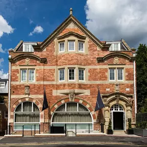 One Warwick Park.jpg